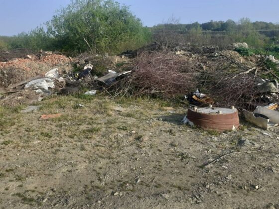 Нерегламентирано сметище