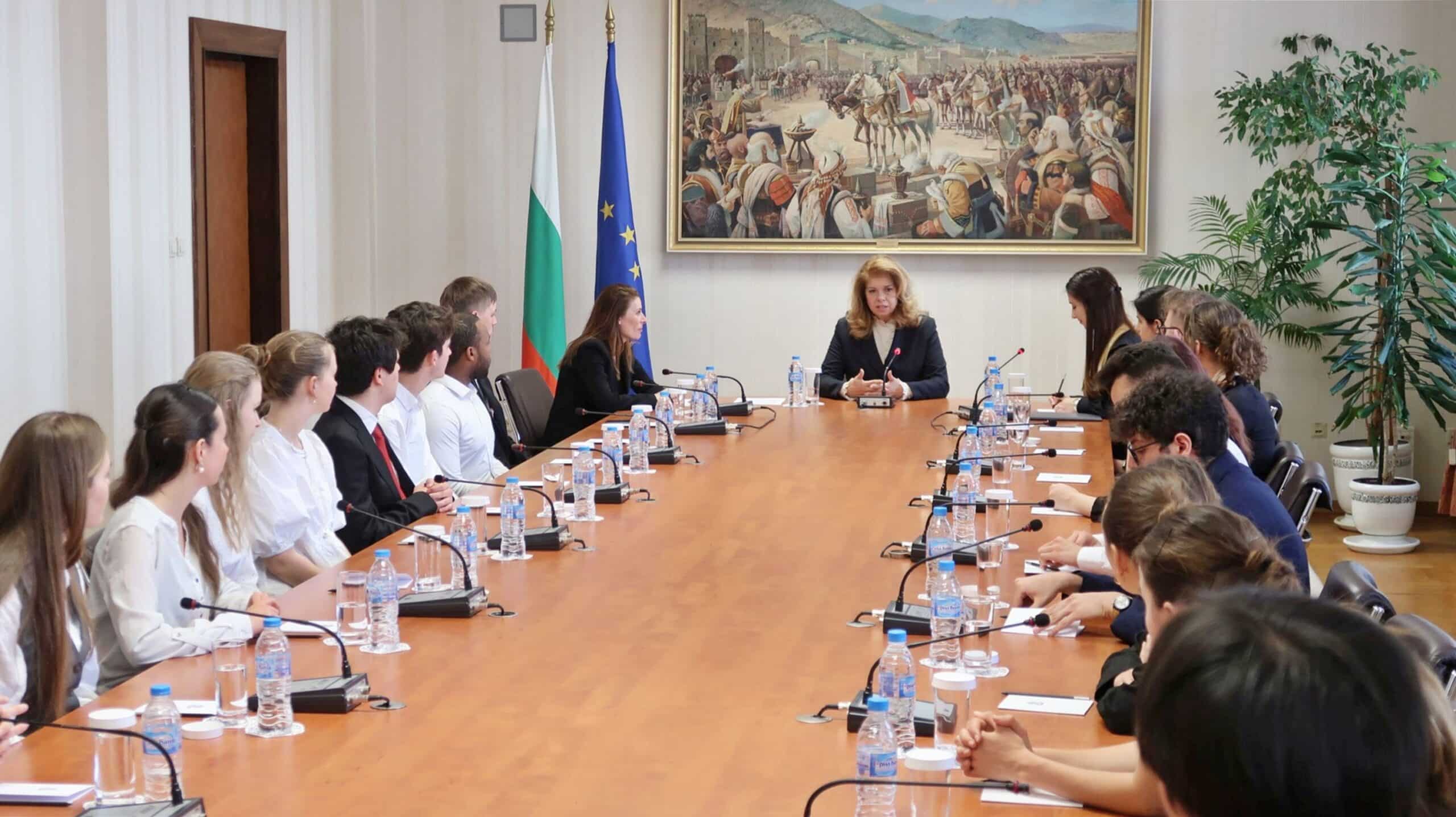 От актуалната политическа обстановка в България през ролята на Европейския