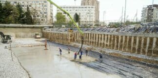 Строителство