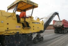 Строителство на път