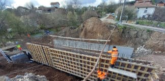 Строителство на моста