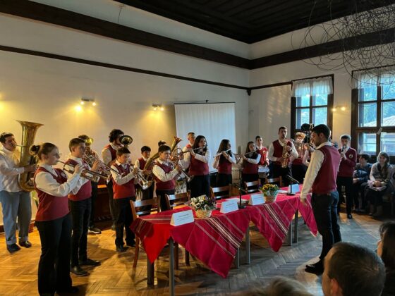 СУ "Любен Каравелов"