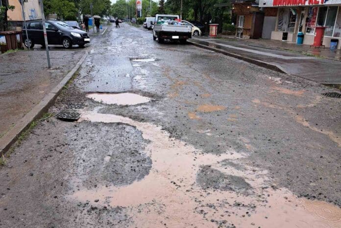 Улицата след ВиК ремонта