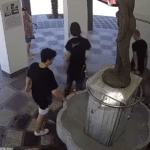 Вандализъм