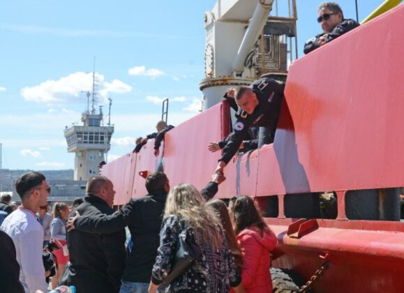 Научноизследователски кораб "Св. Св. Кирил и Методий"