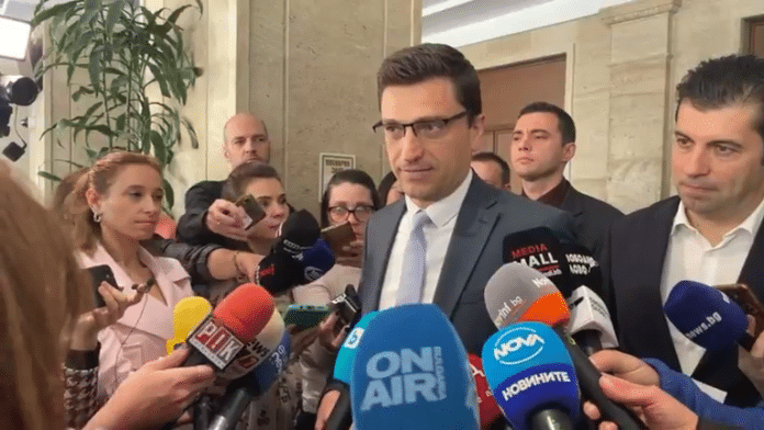 Венко Сабрутев и Кирил Петков