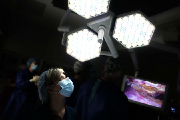 Хирург, лекар