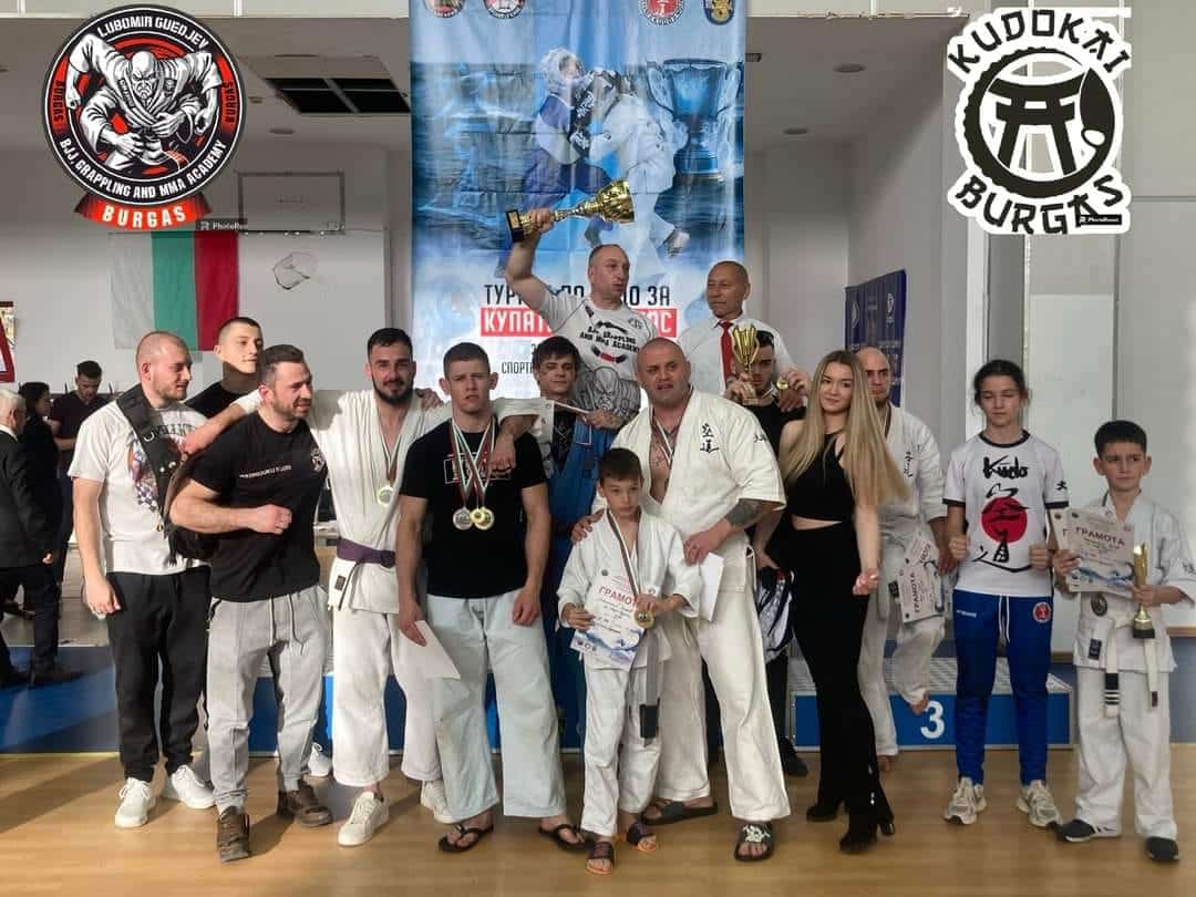 Спортен клуб Бушидо Бургас спечели най голямия приз на националния турнир