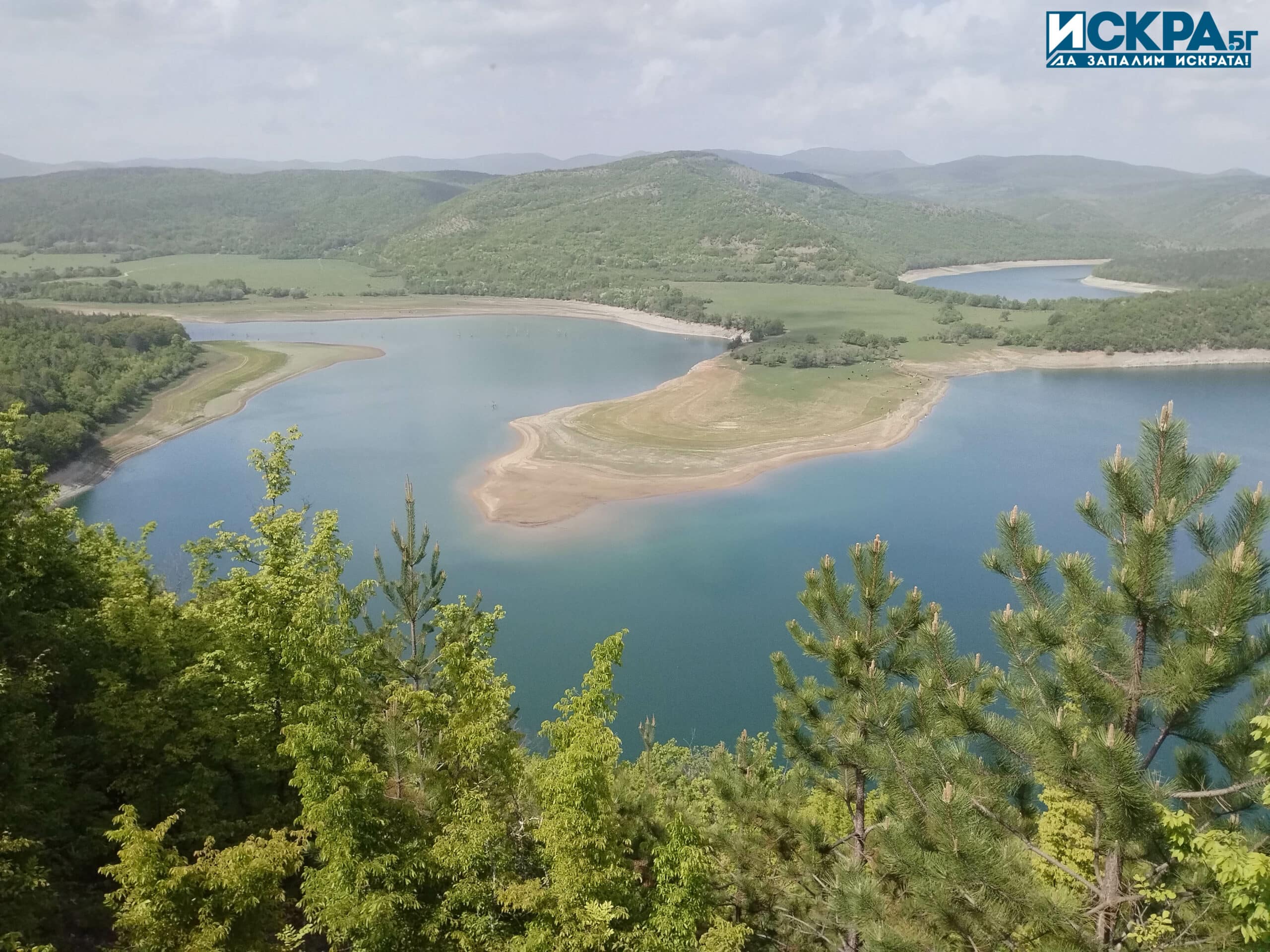 Критично ниски нива на водата се наблюдават в част от