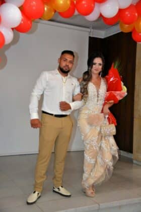 Абитуриенти