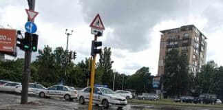 Блокирано движение