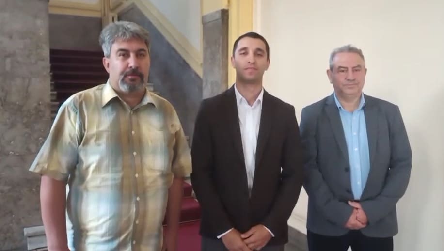 Румен Петков Николай Кючуков и Стоян Арнаудов Снимка Скрийншот от