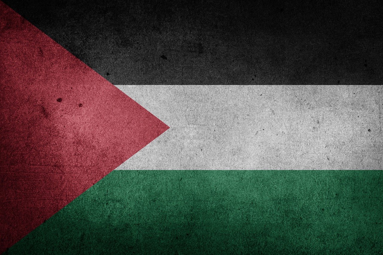 Ирландия официално ще признае Палестина като държава, като този ход
