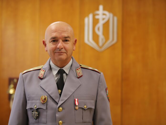 Генерал-майор проф. д-р Венцислав Мутафчийски