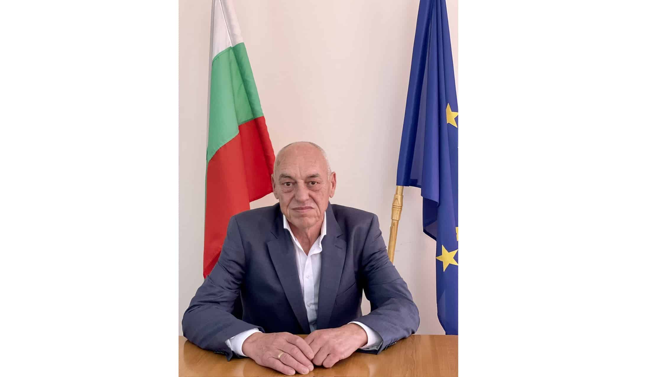 Областна администрация Кюстендил от днес има нов заместник областен управител Това