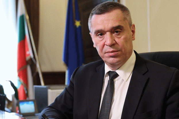 Днес министърът на земеделието и храните д р Георги Тахов ще