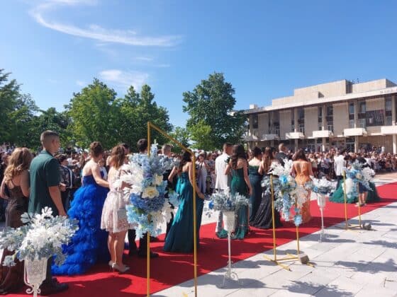 Изпращане на зрелостниците