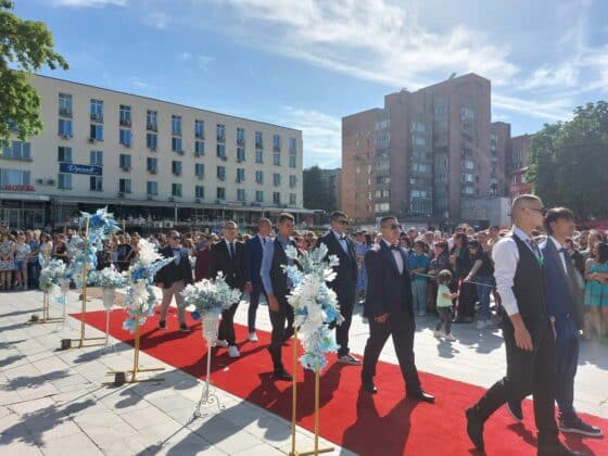 Изпращане на зрелостниците