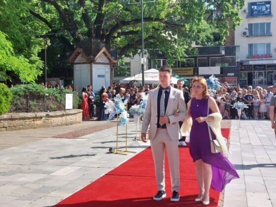 Изпращане на зрелостниците