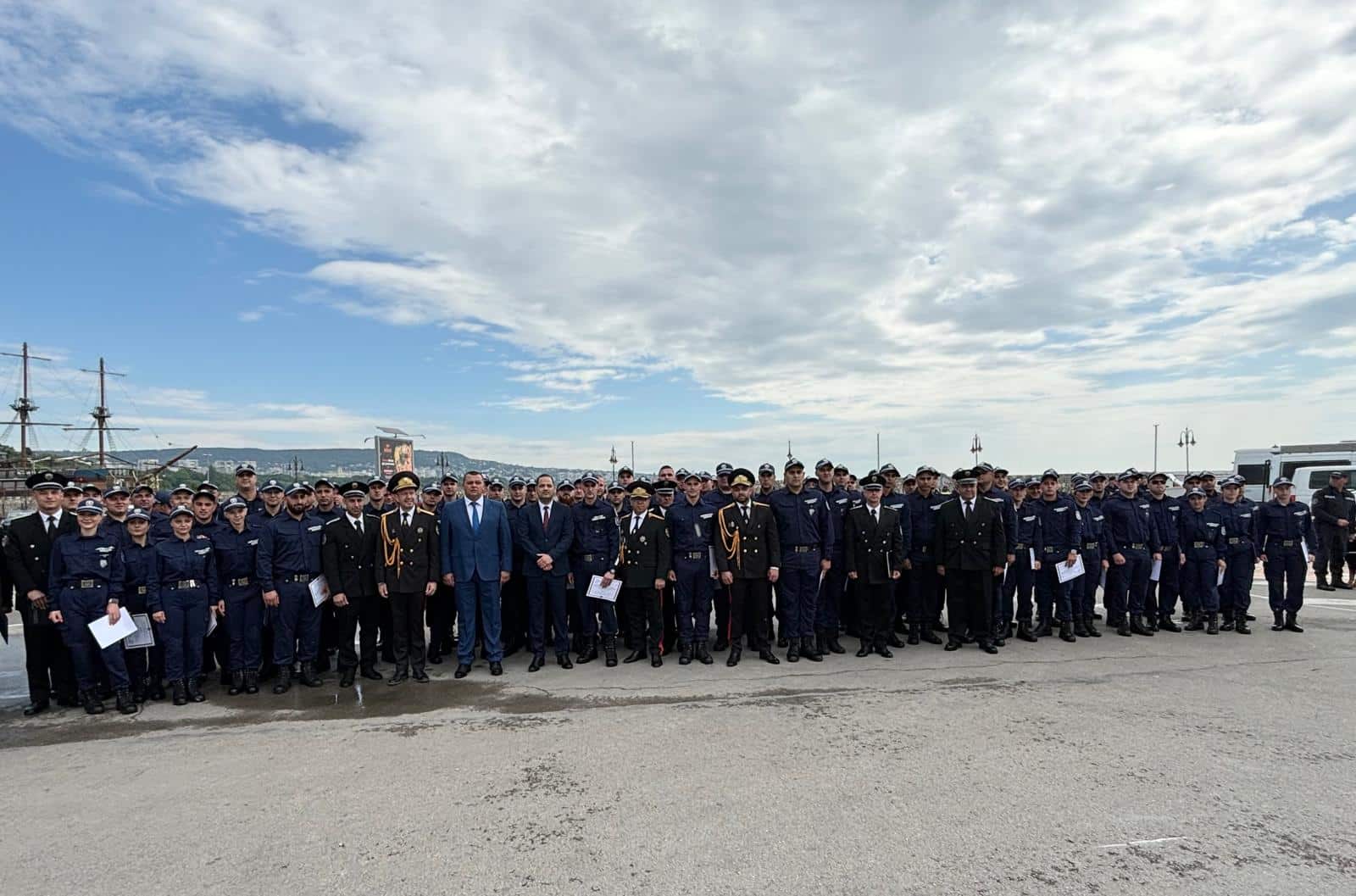 Клетва във Варна днес положиха 105 стажанти завършили успешно курс