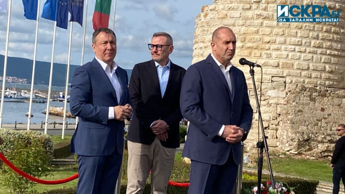 Кмет Николай Димитров, министър Евтим Милошев, президент Румен Радев