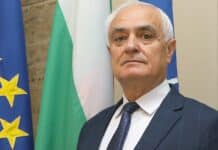 Министър Атанас Запрянов