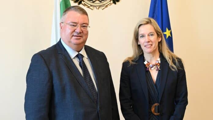 Министър Ивайло Иванов и Кристина де Бройн