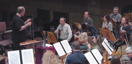 Маестро Найден Тодоров и Софийската филхармония