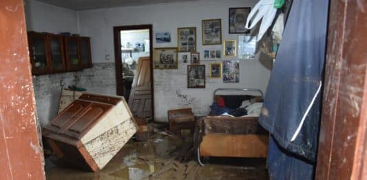 Наводненото село