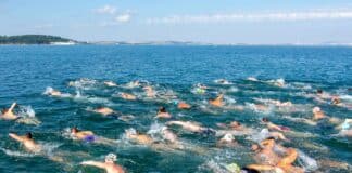 Плувай за добра кауза