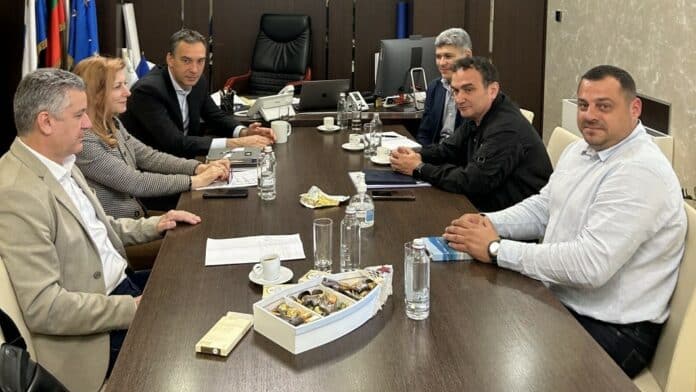 Работна среща