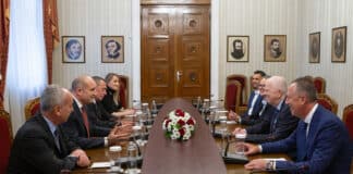 Работна среща