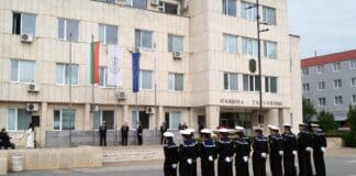 Ритуал по издигане на знамената