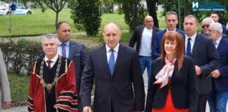 Румен Радев