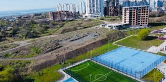 Спортните игрища