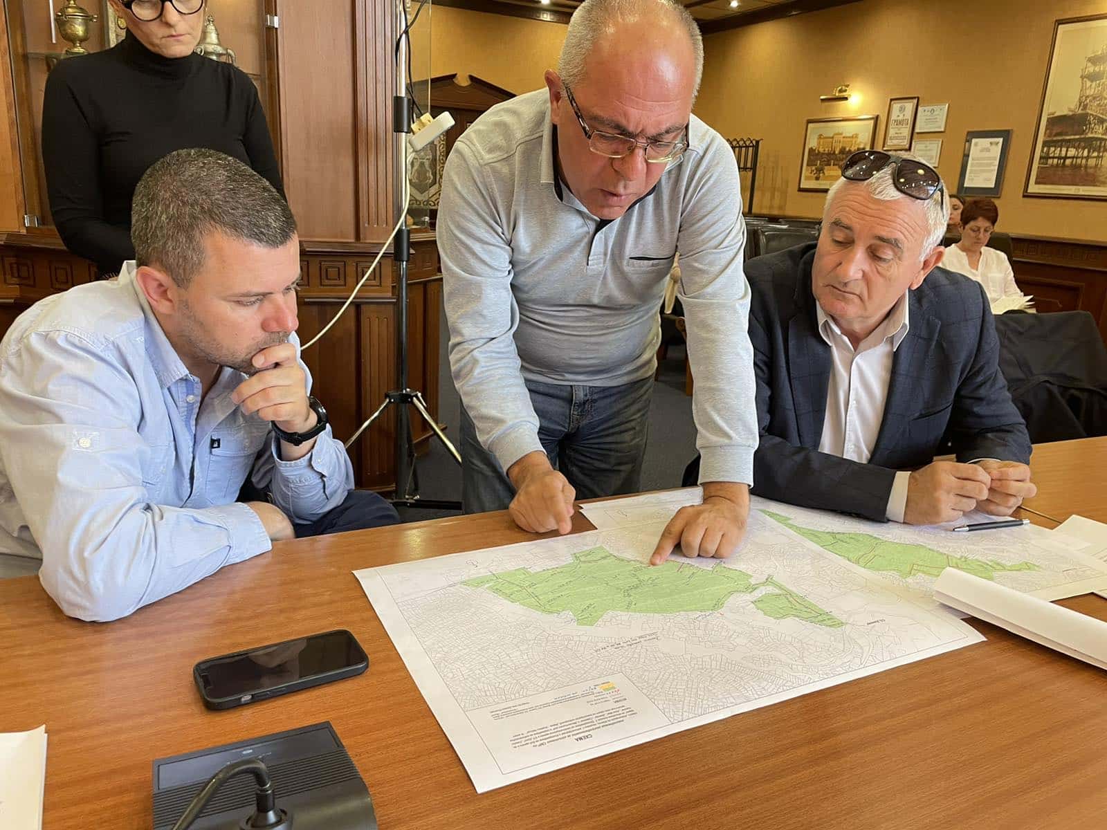 Ремонтът на улица 8 ма ще приключи до 15 юни Това