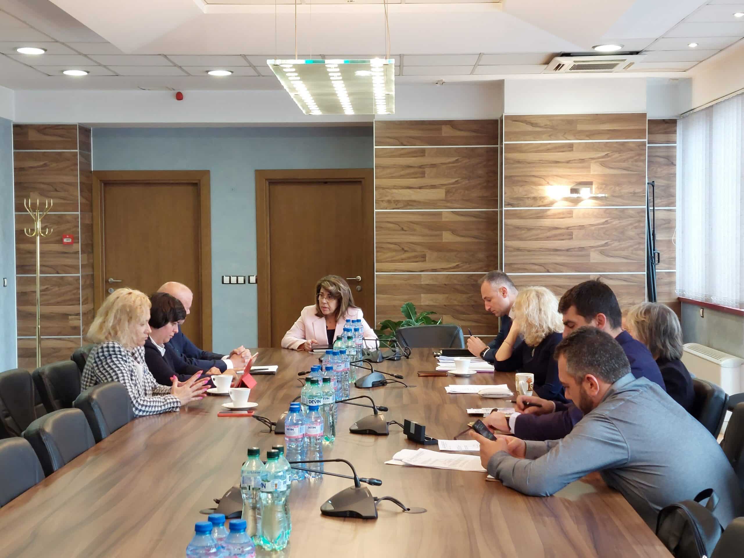 Пътната безопасност и подобряване на състоянието на пътищата е основен