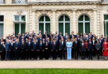 Срещата в Париж