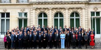 Срещата в Париж