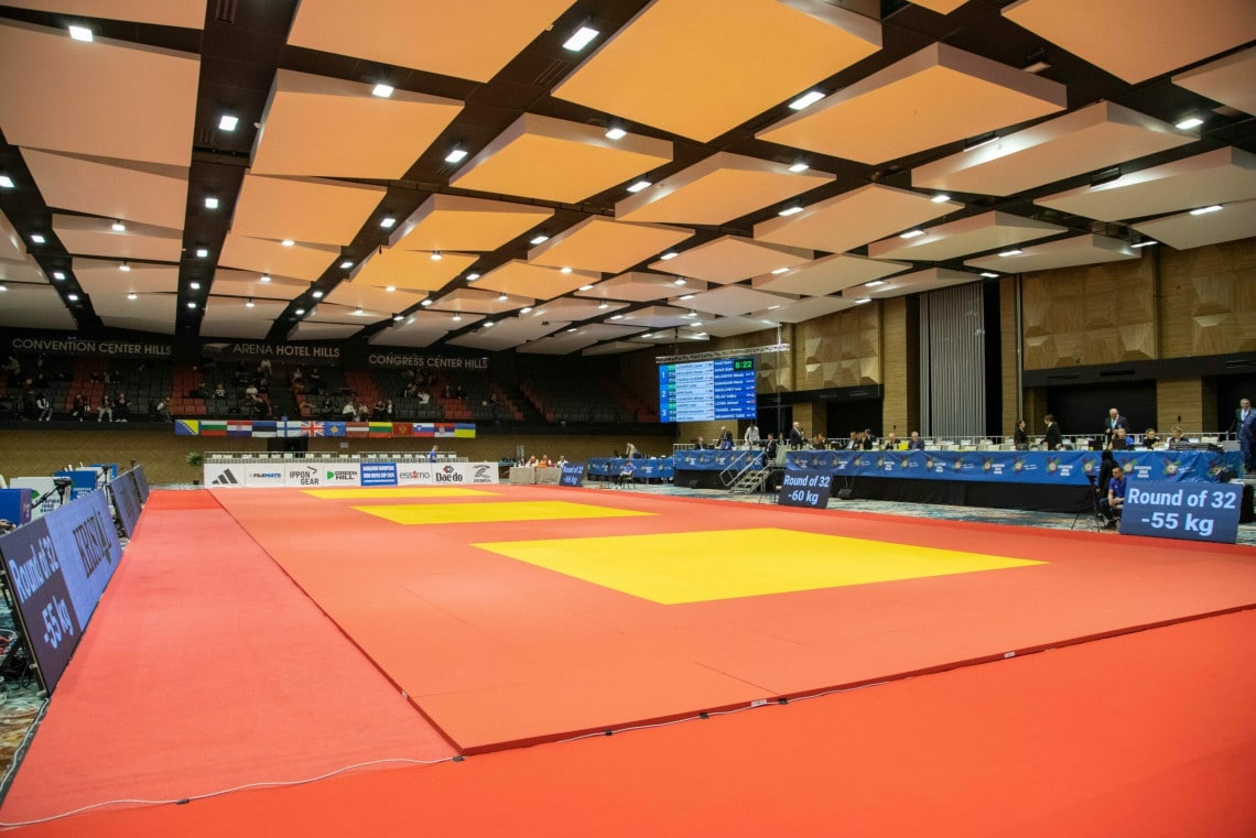 България ще бъде представена с 14 младежи и девойки на