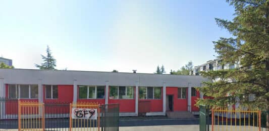 Детска градина "Иглика