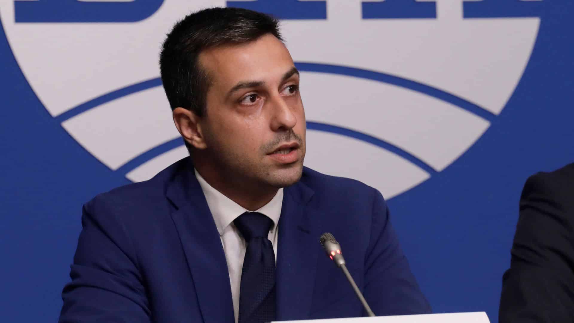 Общинският съветник от Възраждане Деян Николов и народните представители Цончо