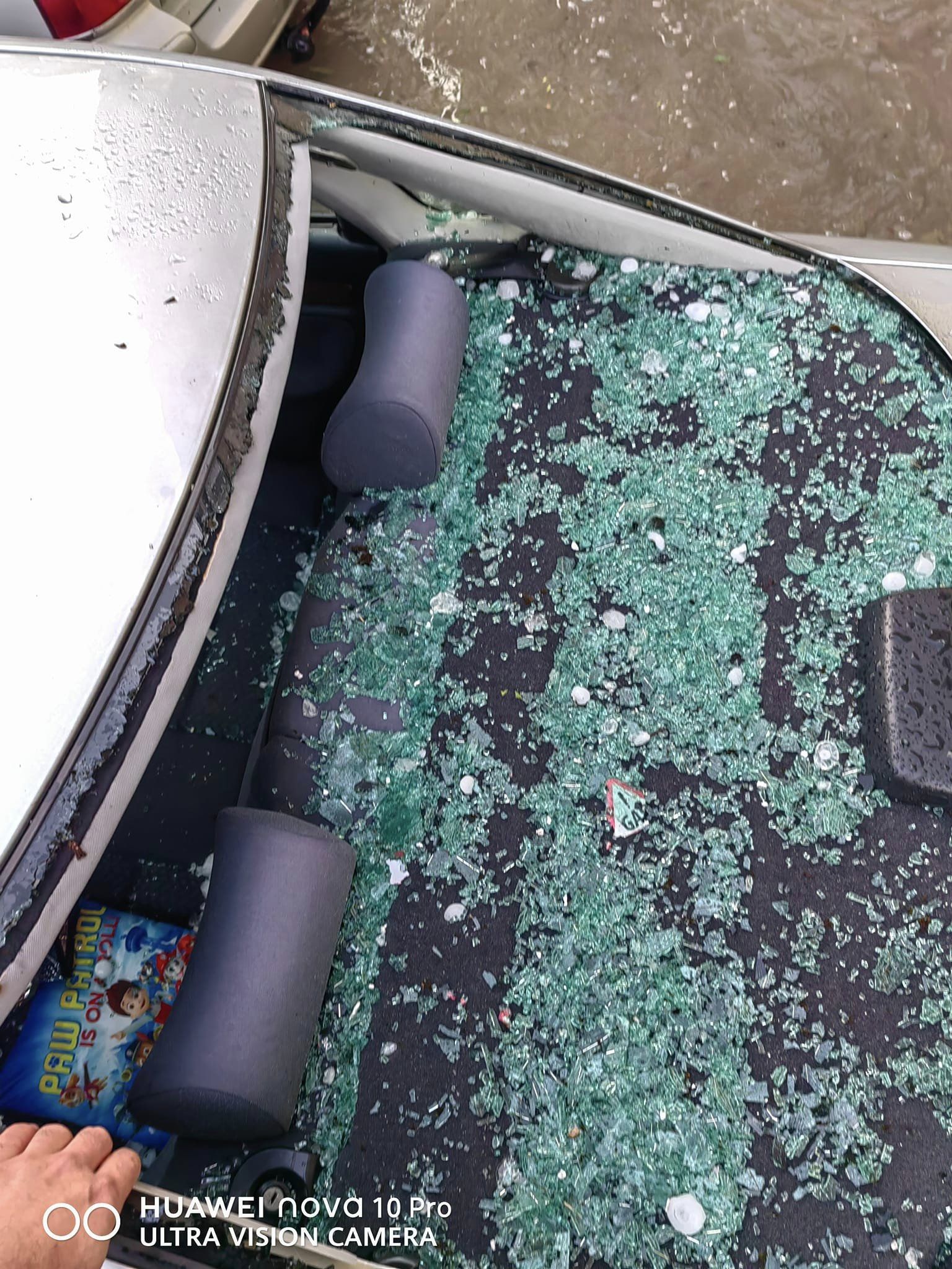 Всяка втора сграда в Нова Загора е без прозорци а