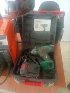 Инструменти