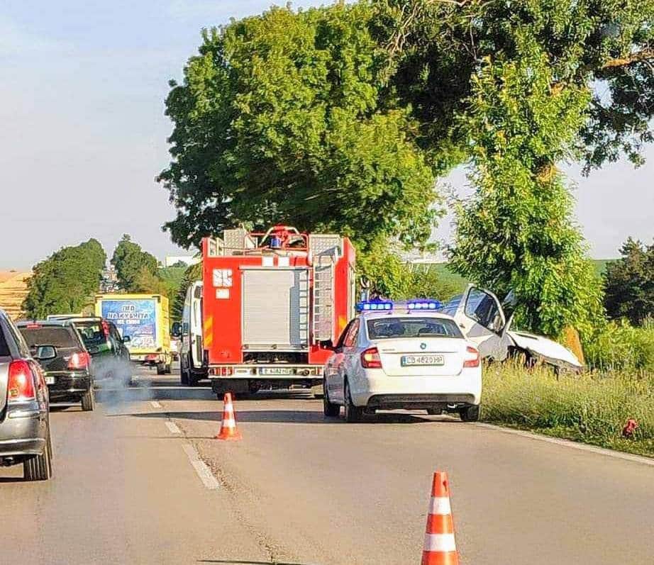 Зрелищна катастрофа е станала в Добричко рано тази сутрин За