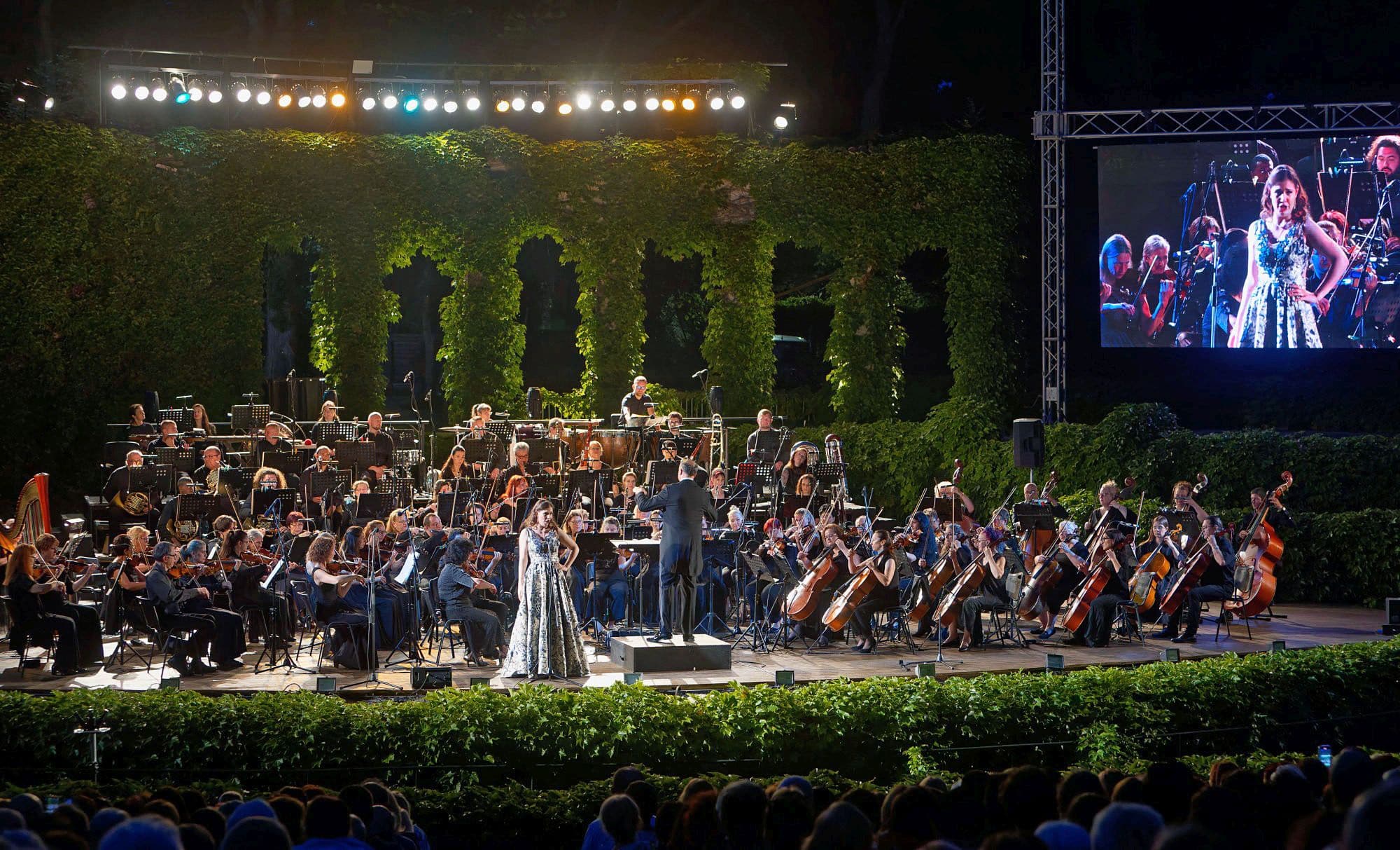 На 16 юни кметът на Варна Благомир Коцев откри Концерт