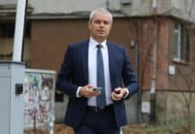 Костадин Костадинов