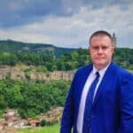 Мариян Иванов