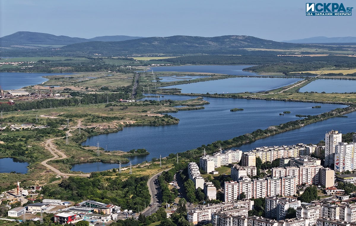 В блатото което се намира между бургаския ж к Меден рудник
