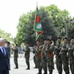 Министър Атанас Запрянов пред гарнизона Белене